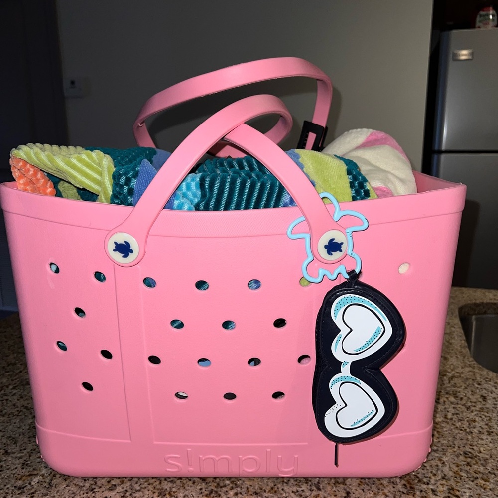 Simply southern bag. Bogg bag look-a-like.